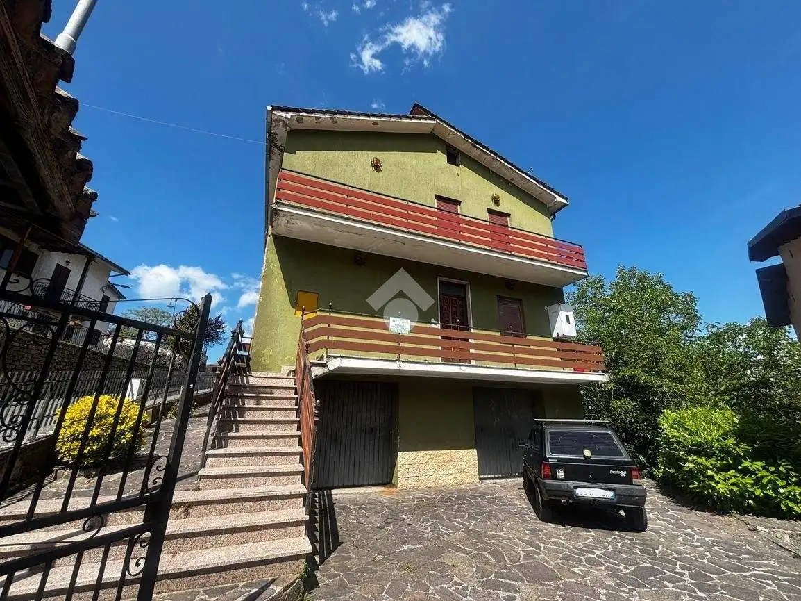 Appartamento in vendita a Agosta