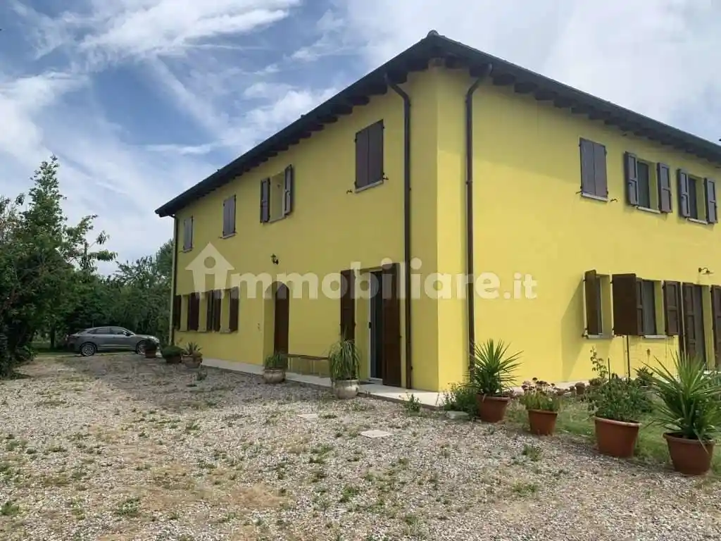 Casa indipendente in vendita a Carpi
