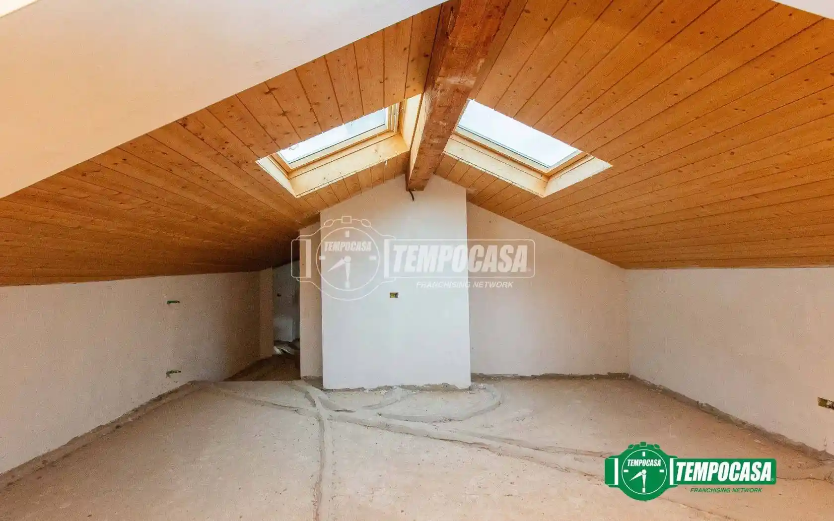 Attico - Mansarda in vendita a Oleggio