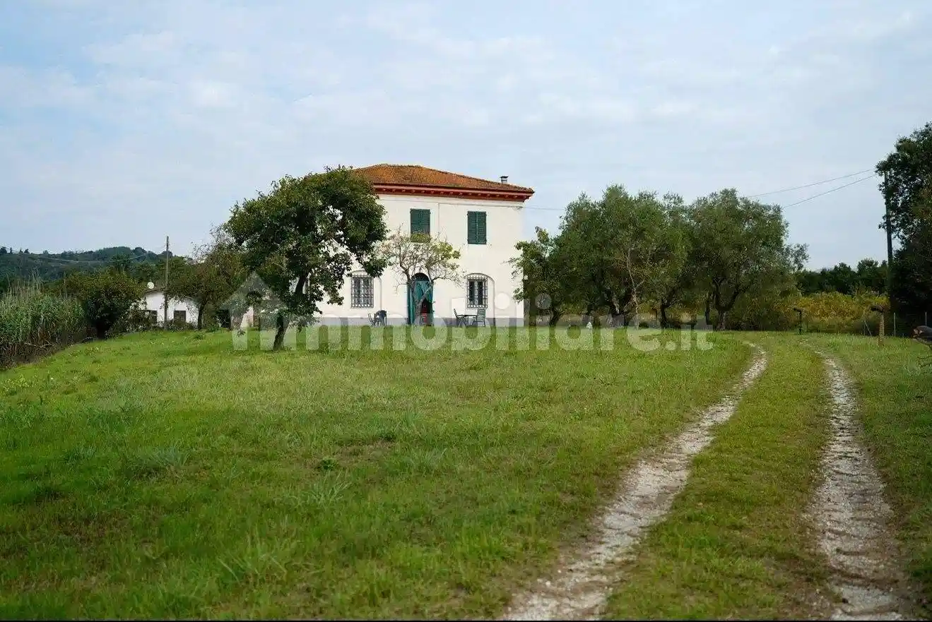 Villa in affitto a Lucca