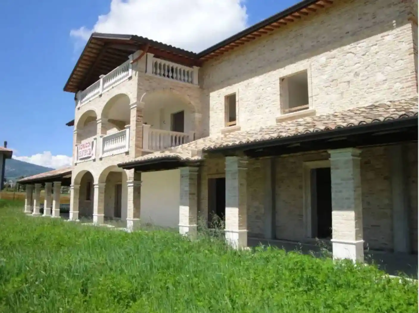 Rustico - Casale in vendita a Folignano