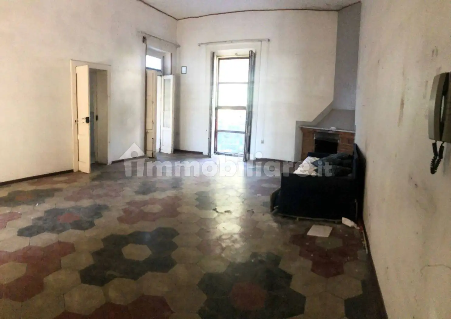 Palazzo - Edificio in vendita a Castel San Giorgio