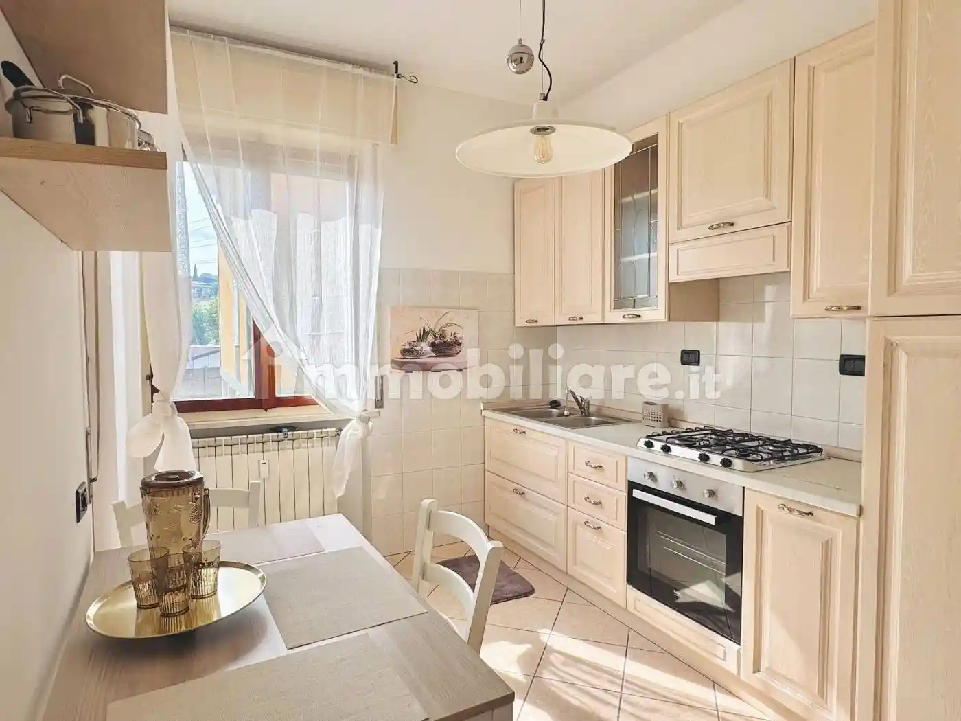 Appartamento in affitto a Desenzano del Garda