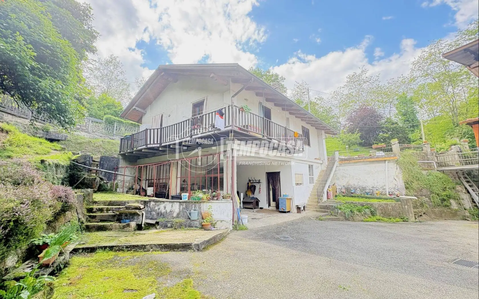 Casa indipendente in vendita a Ronco Biellese