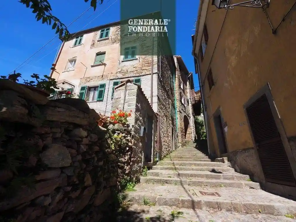 Trilocale via Fabio Filzi 363, Biassa, La Spezia - foto 2