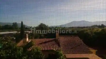 Casa indipendente in vendita a Campi Bisenzio