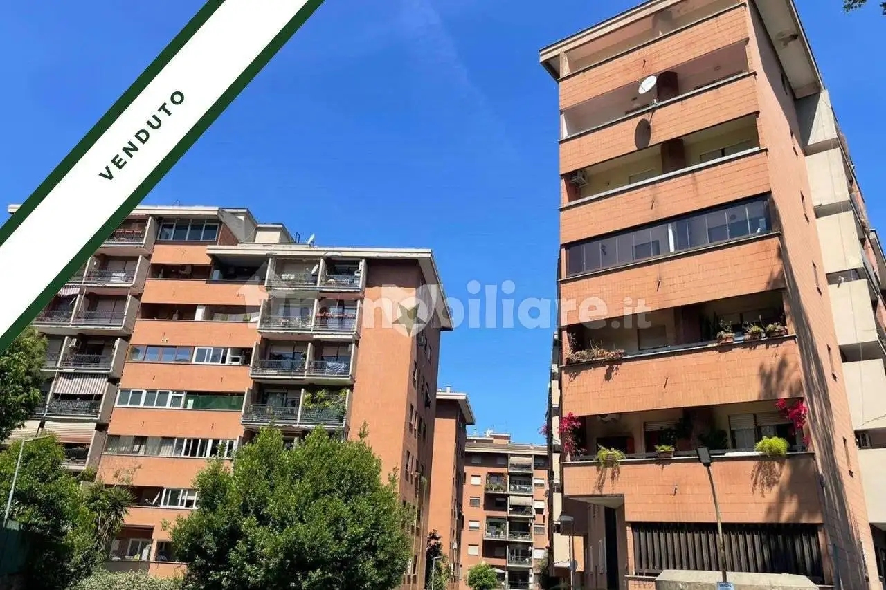 Appartamento in vendita a Roma