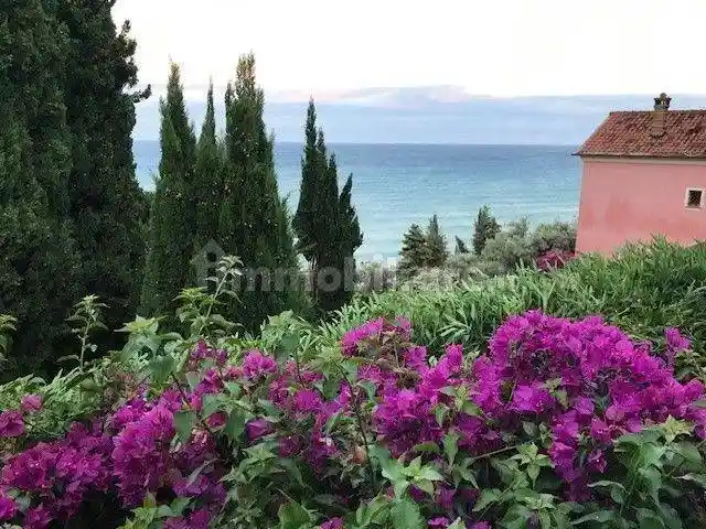 Villa unifamiliare via Francesco Maria Giancardi 47, Cavia, Regione Monti, Alassio - foto 5