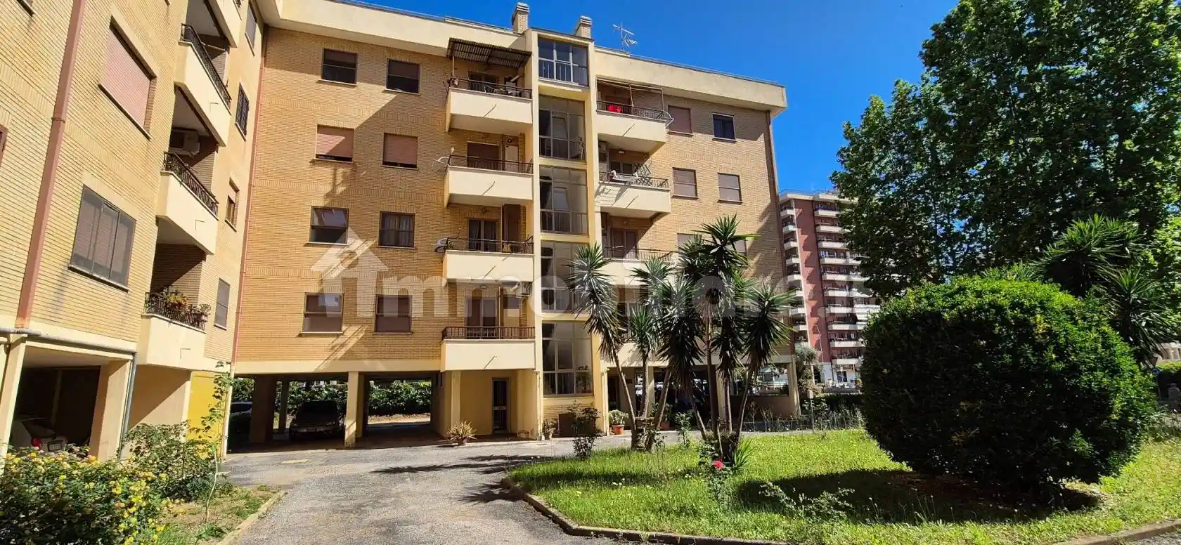 Appartamento in vendita a Pomezia