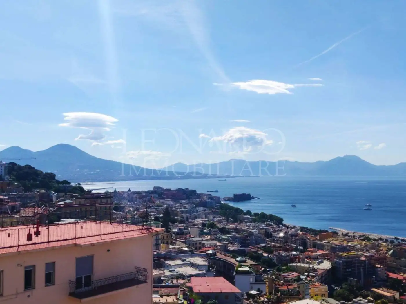 Appartamento in vendita a Napoli