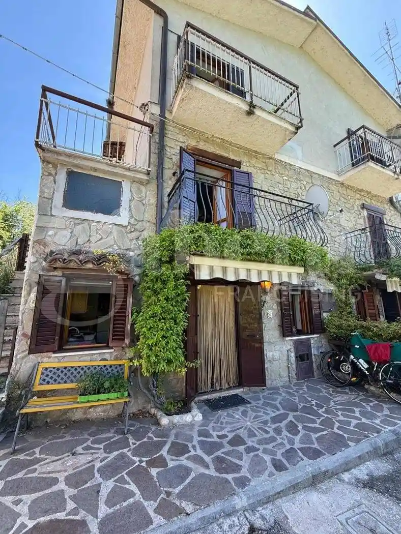 Appartamento in vendita a Petrella Salto