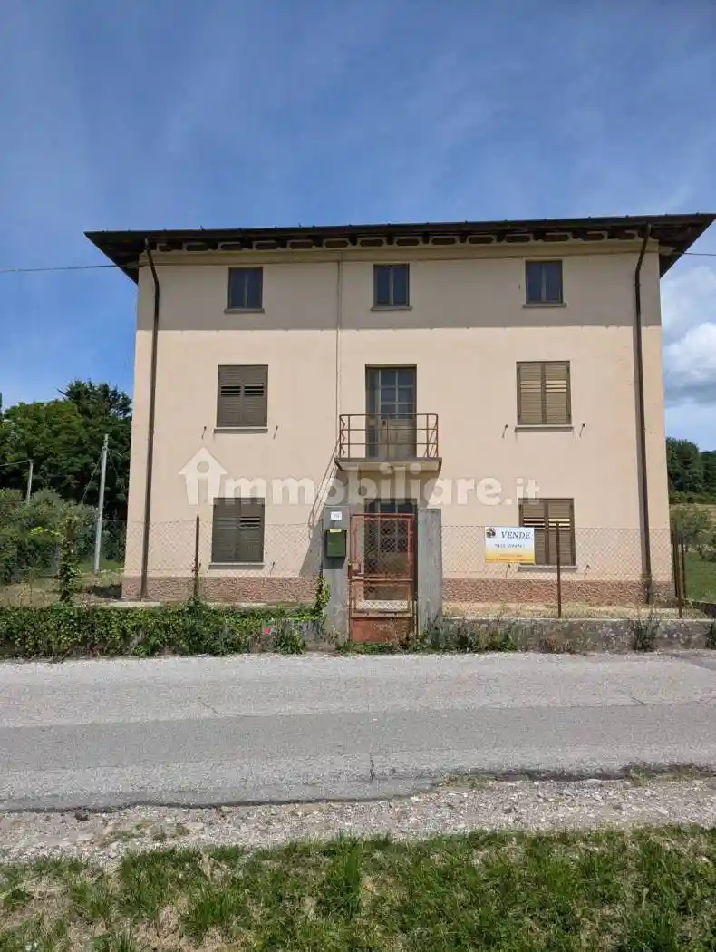 Villa unifamiliare, da ristrutturare, 450 m², Torreano - foto 2