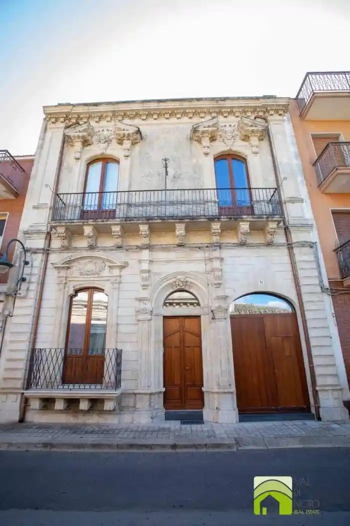 Villa in vendita a Canicattini Bagni