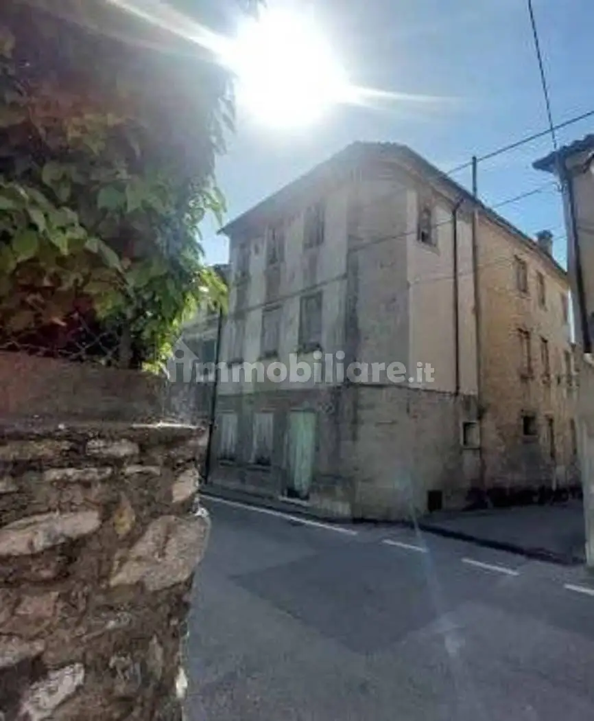 Rustico - Casale in vendita a Farra di Soligo