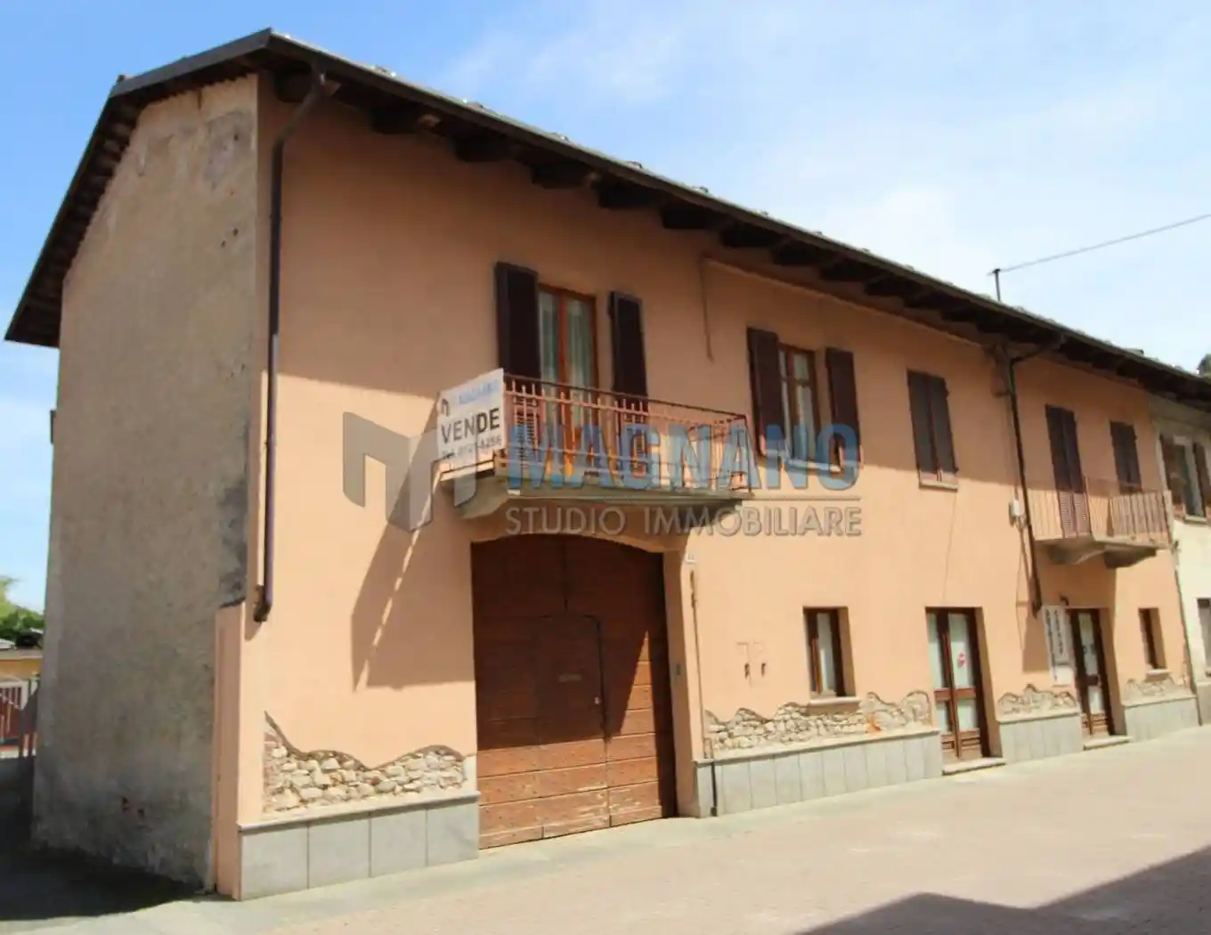 Appartamento in vendita a Cavour