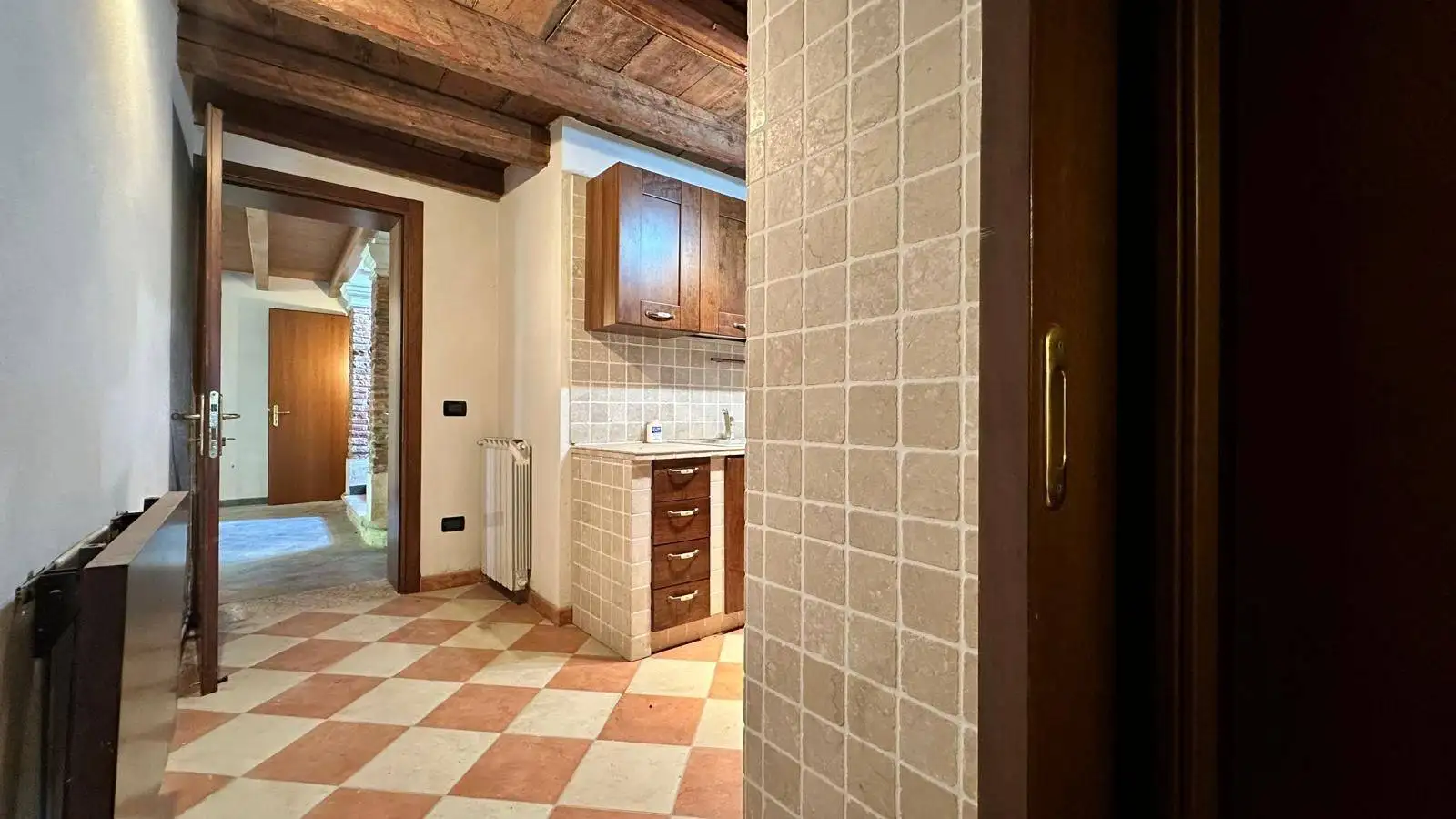 Terratetto unifamiliare via Madonnina 715, Centro, Arquà Polesine - foto 5