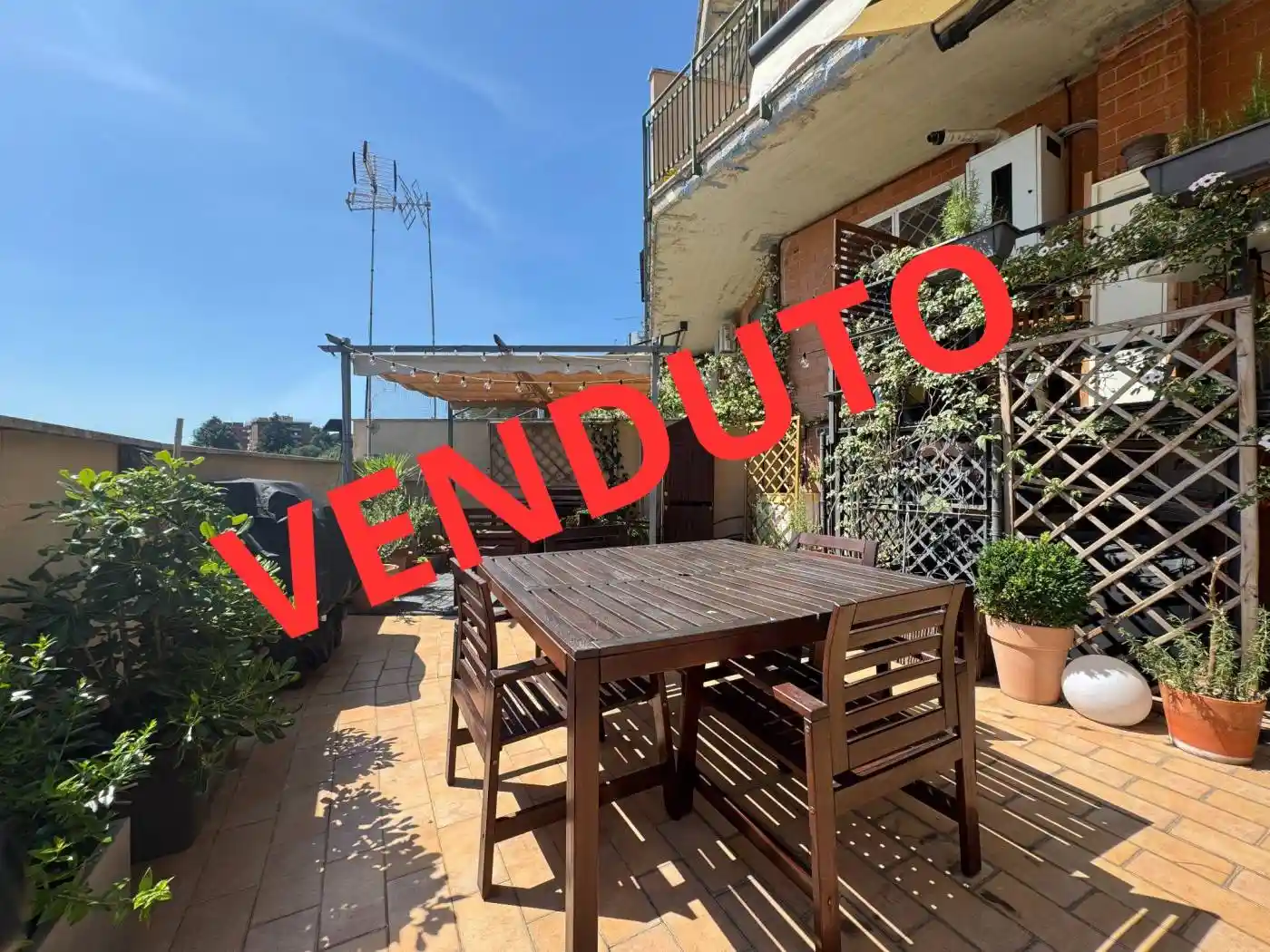 Appartamento in vendita a Roma