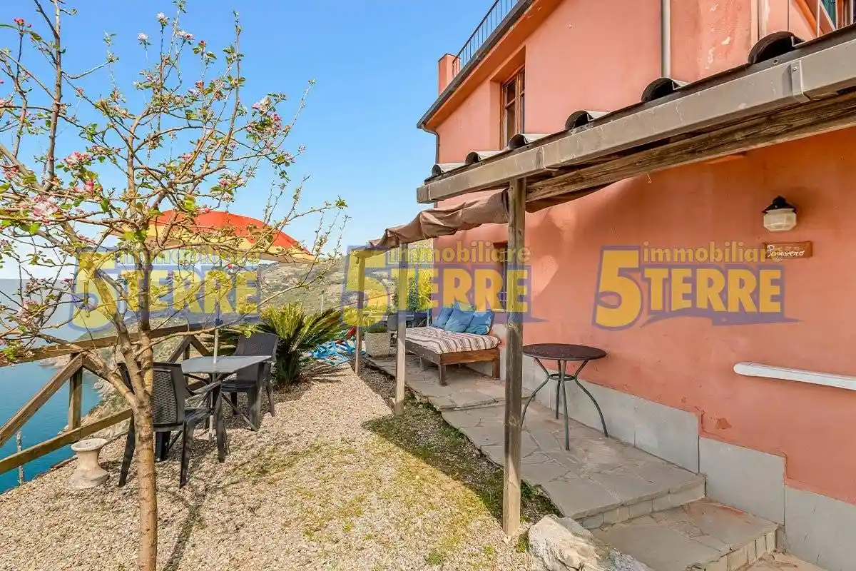 Rustico - Casale in vendita a Riomaggiore