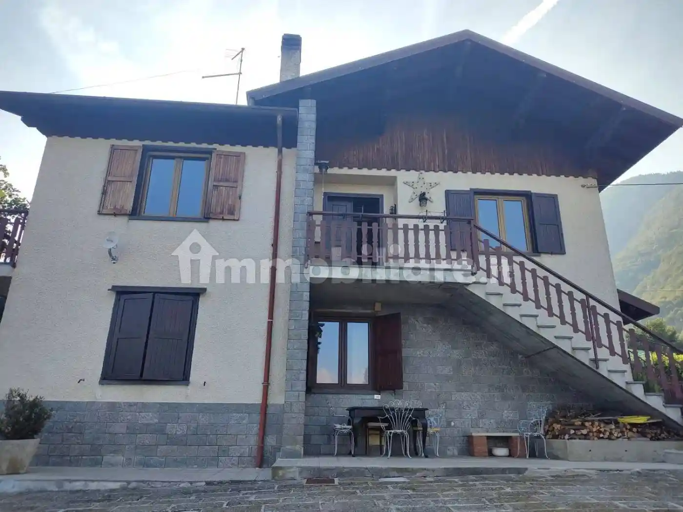 Appartamento in vendita a Rogno