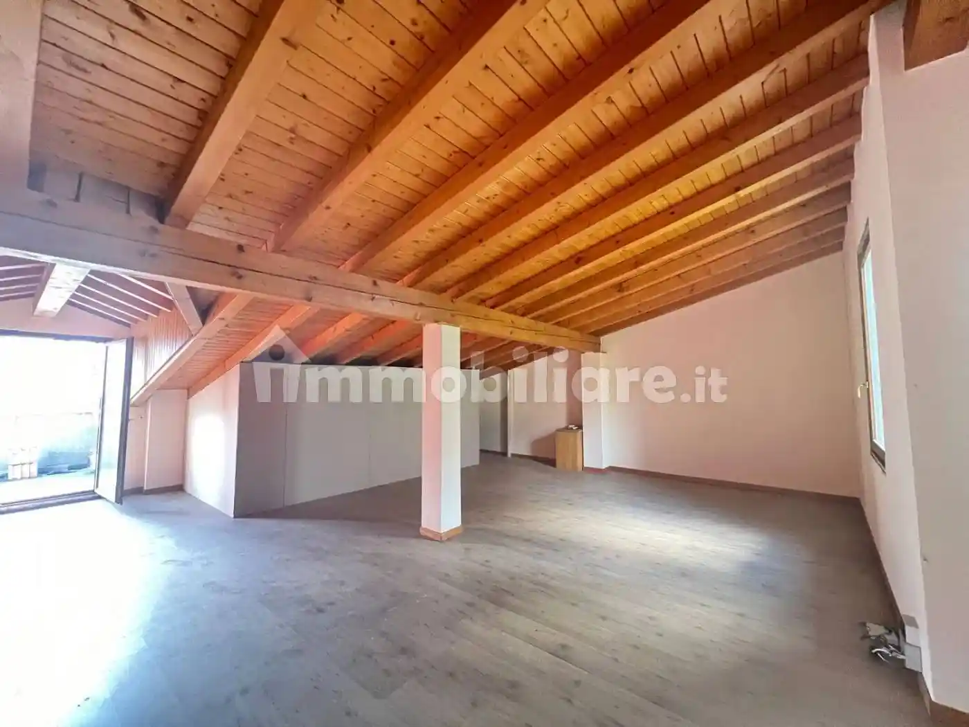 Appartamento in vendita a Costa Volpino