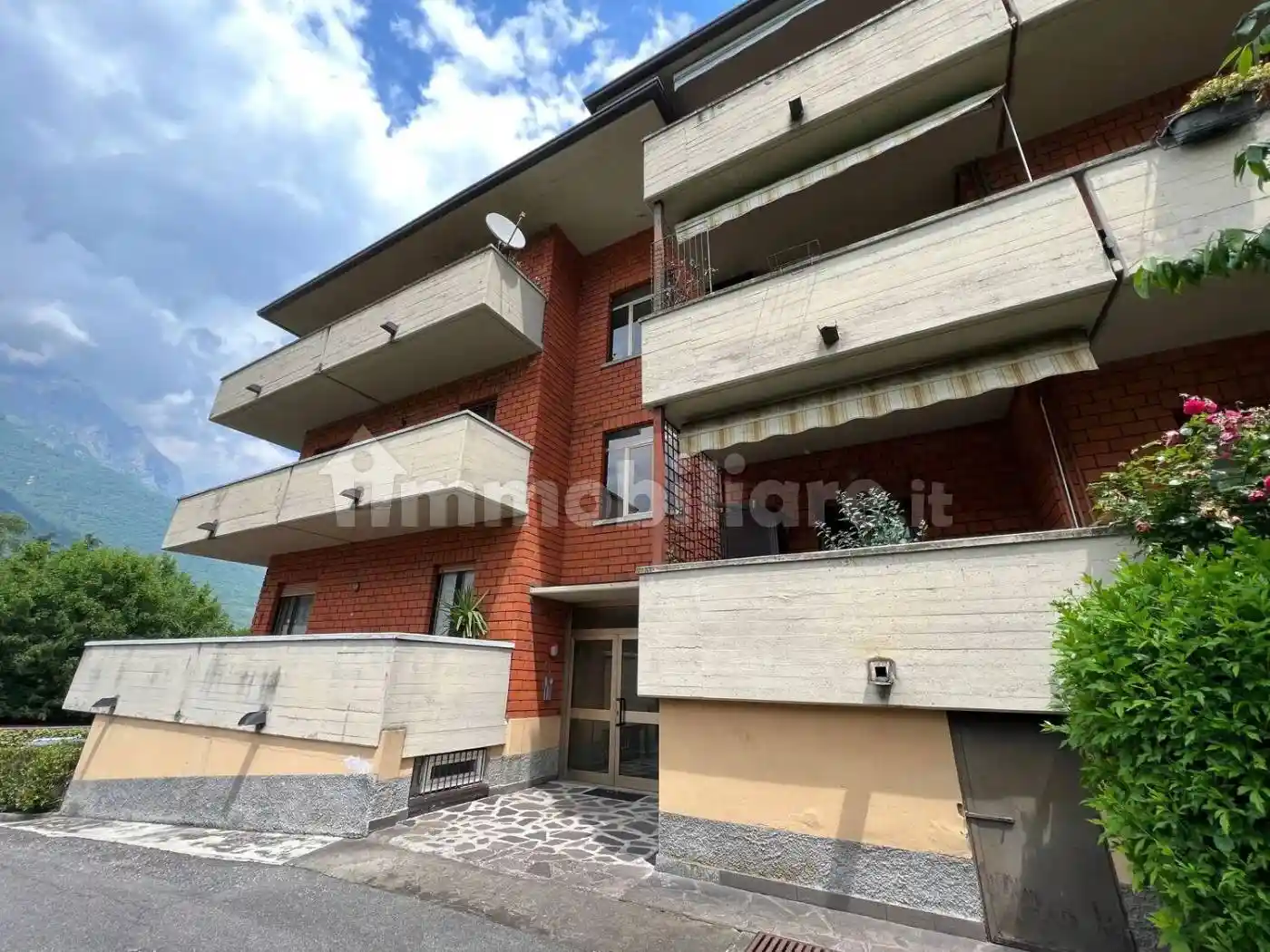 Appartamento in vendita a Breno