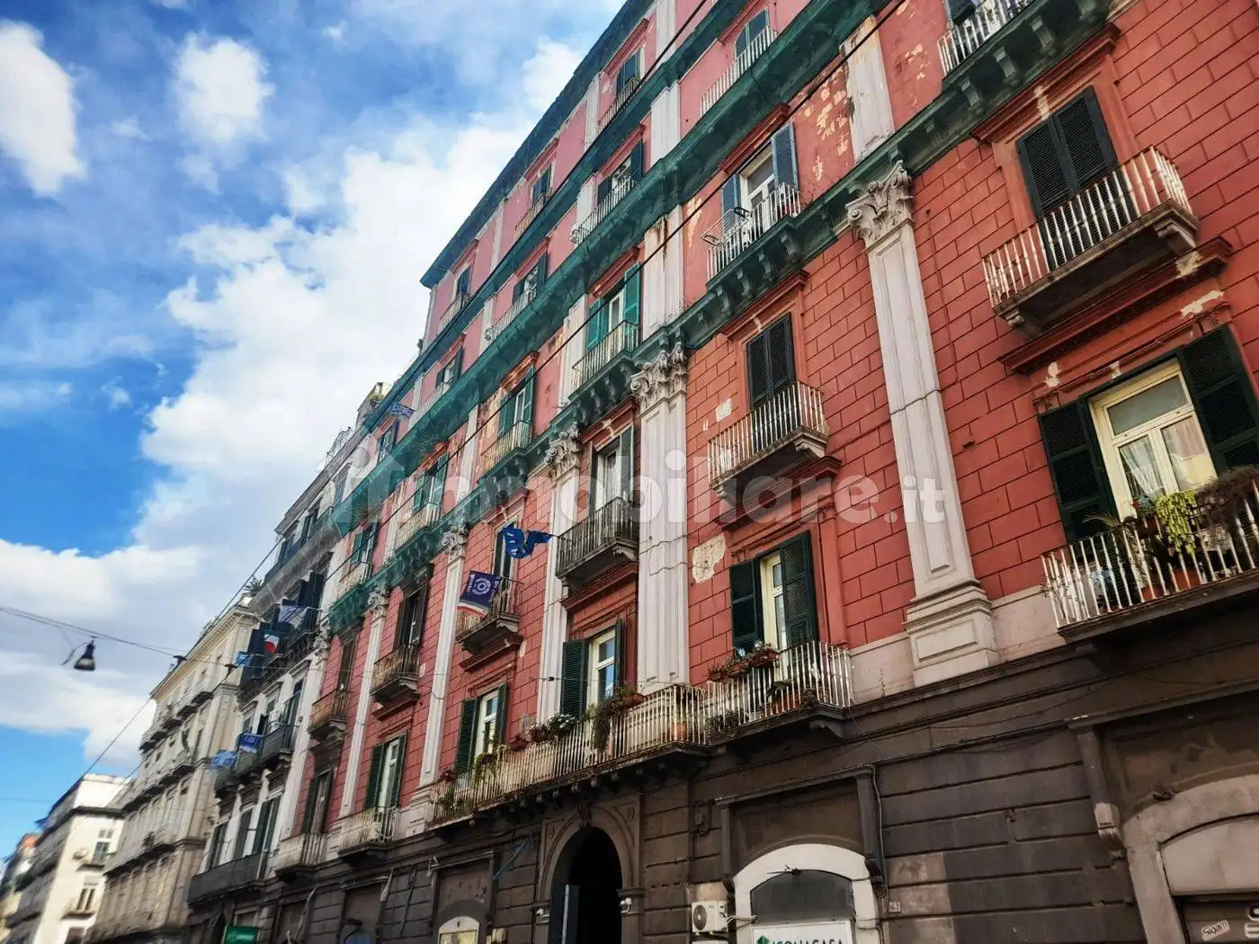 Appartamento in vendita a Napoli