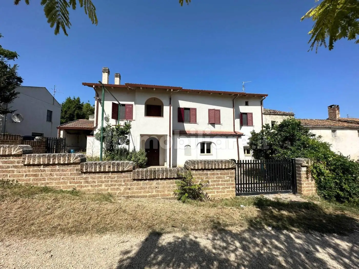 Rustico - Casale in vendita a Loreto Aprutino