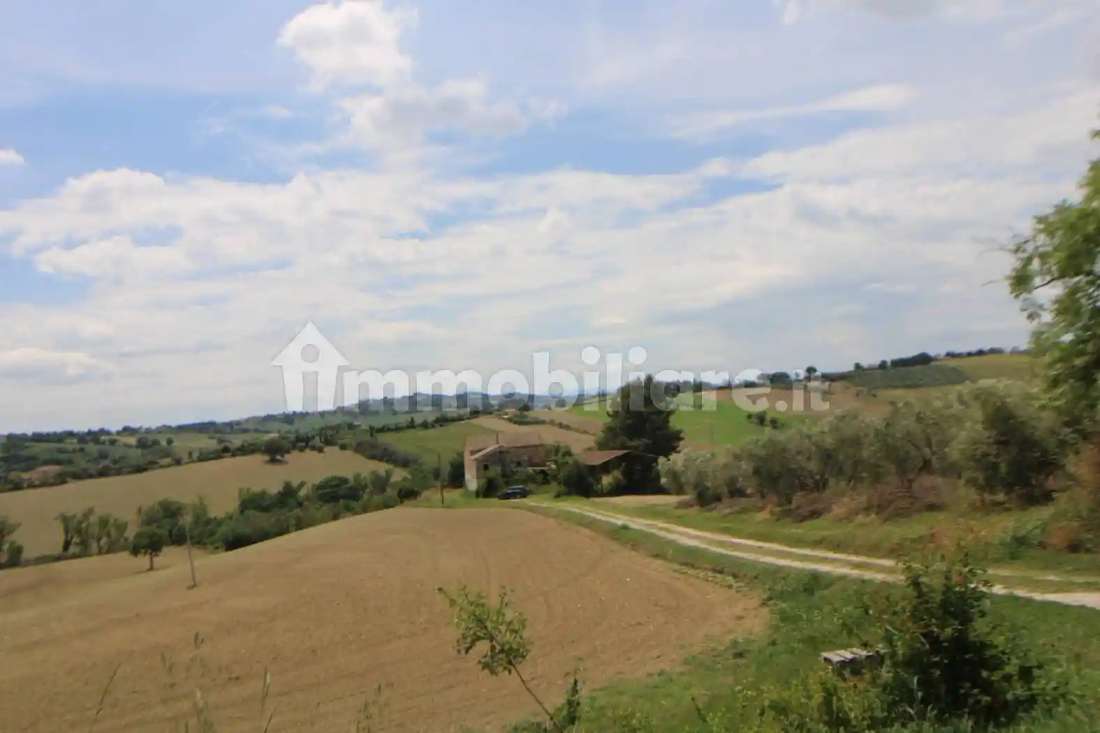 Rustico - Casale in vendita a Monte San Vito