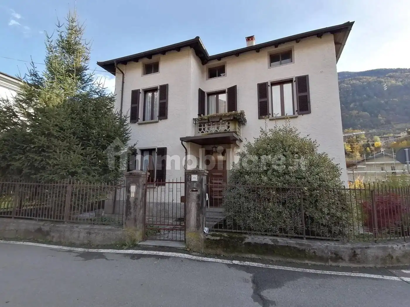 Villa in vendita a Tirano