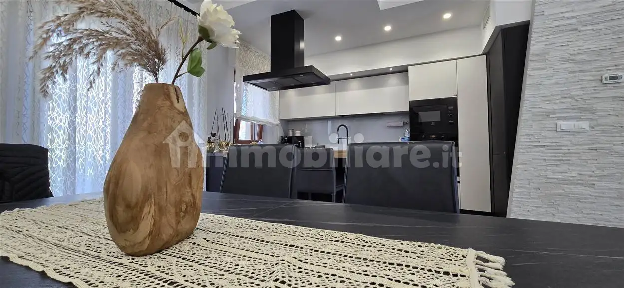 Appartamento in vendita a Altino