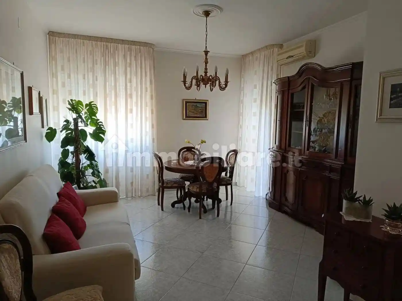 Appartamento in vendita a Modugno