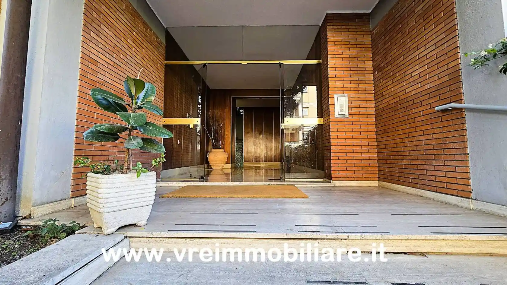 Bilocale via Enrico di San Martino Valperga 21, Villa Bonelli, Roma - foto 3