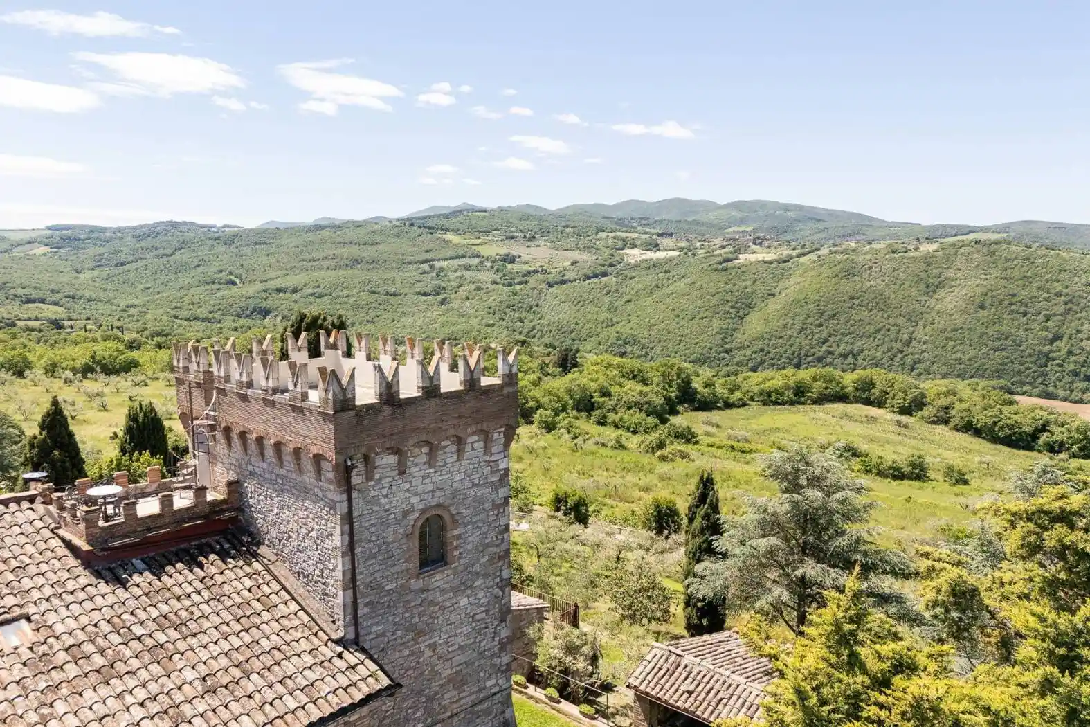 Rustico - Casale in vendita a Todi