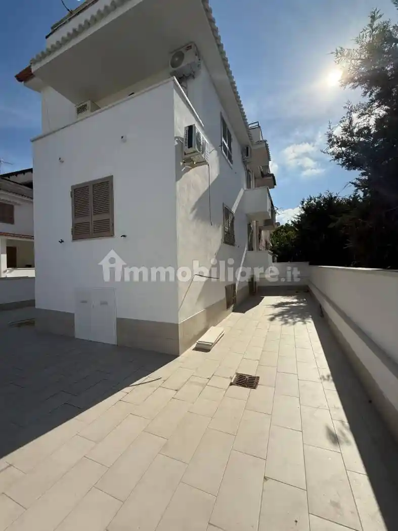 Villa unifamiliare via Vicinale Massariola, Licola Paese, Giugliano in Campania - foto 3