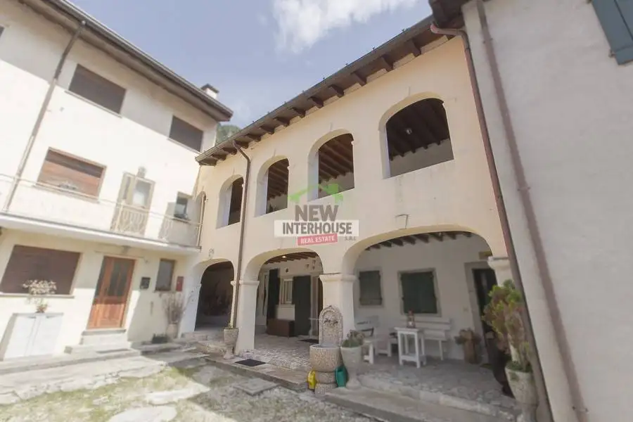 Villetta a schiera in vendita a Tramonti di Sopra