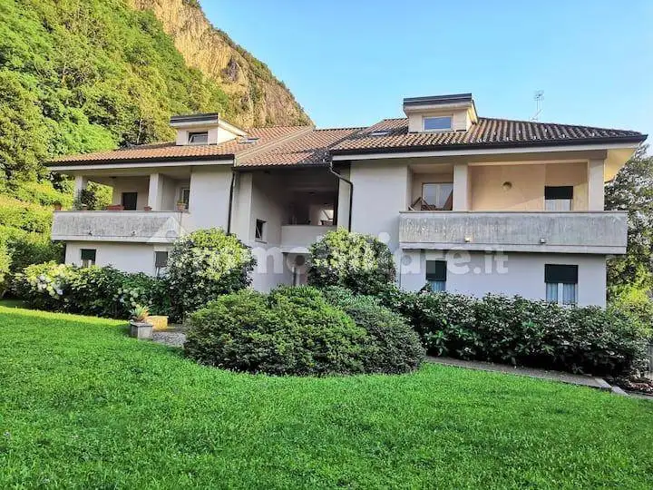 Attico - Mansarda in affitto a Dervio