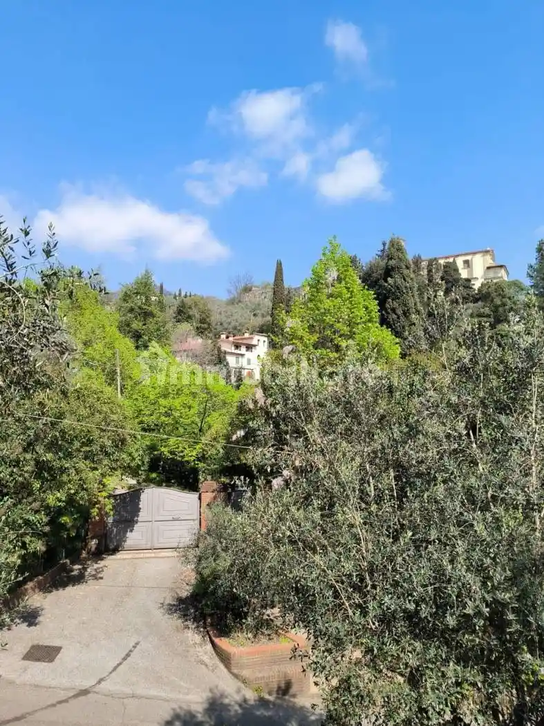 Villa in vendita a Pescia