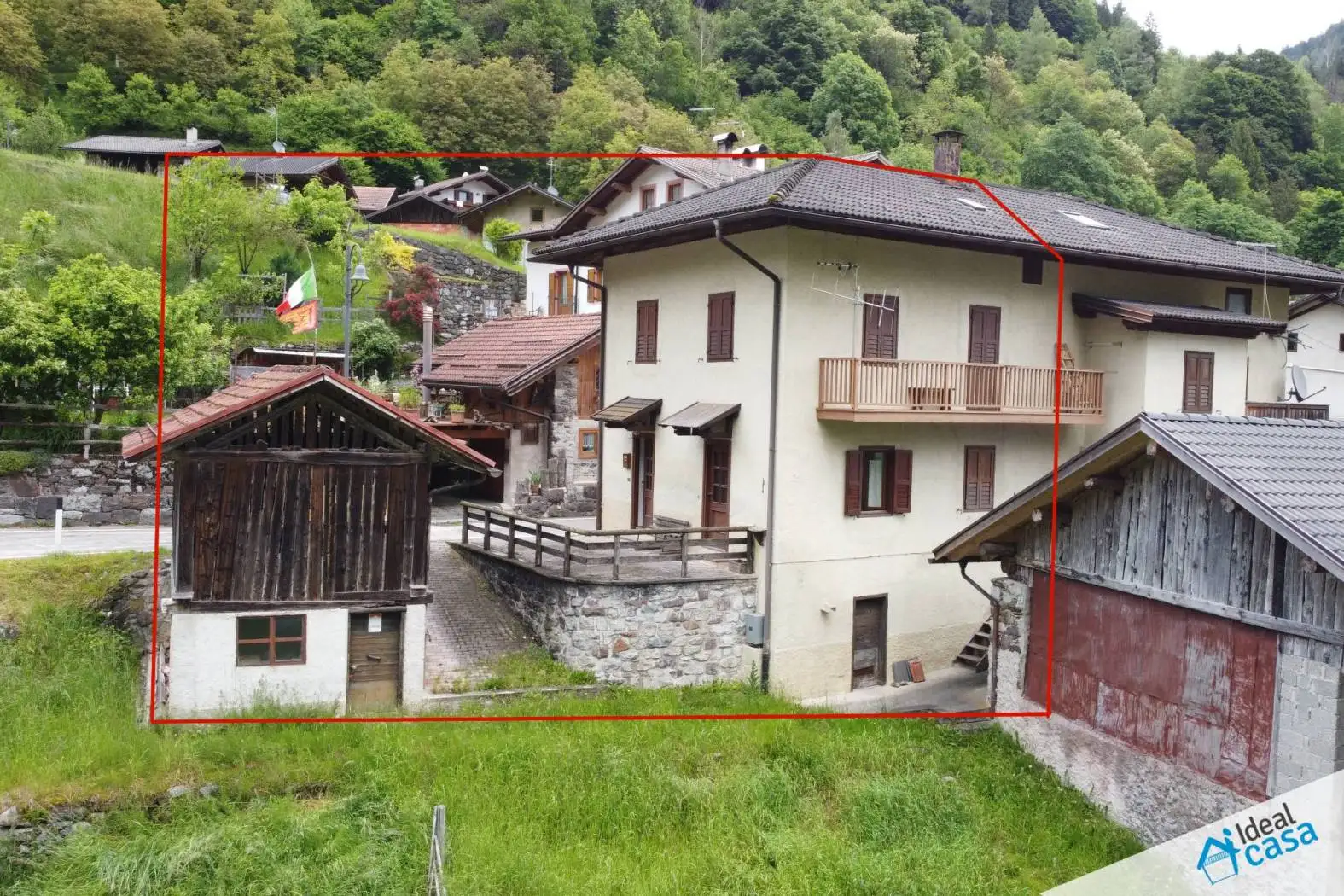 Casa indipendente in vendita a Canal San Bovo