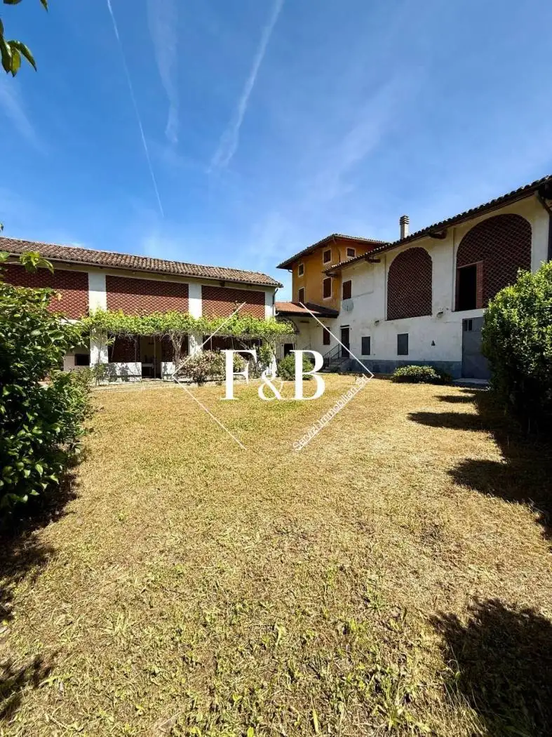 Rustico - Casale in vendita a Castell'Alfero