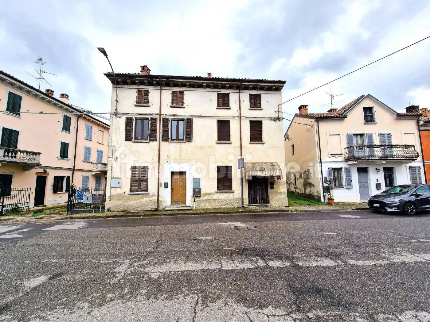 Appartamento in vendita a Mezzanino