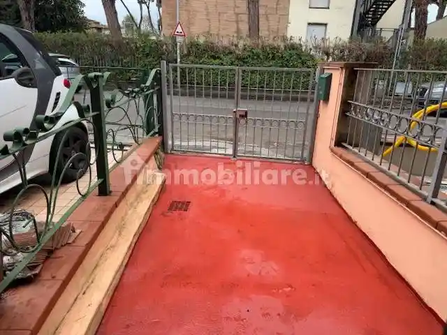 Casa indipendente in vendita a Viareggio