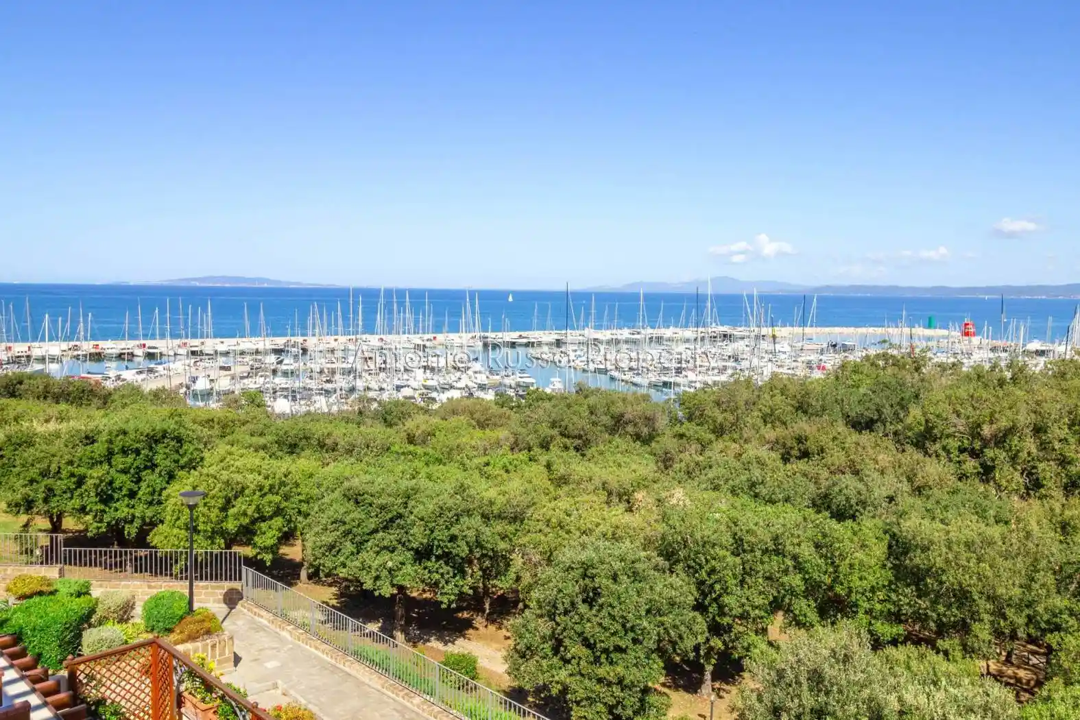 Appartamento in vendita a Castiglione della Pescaia