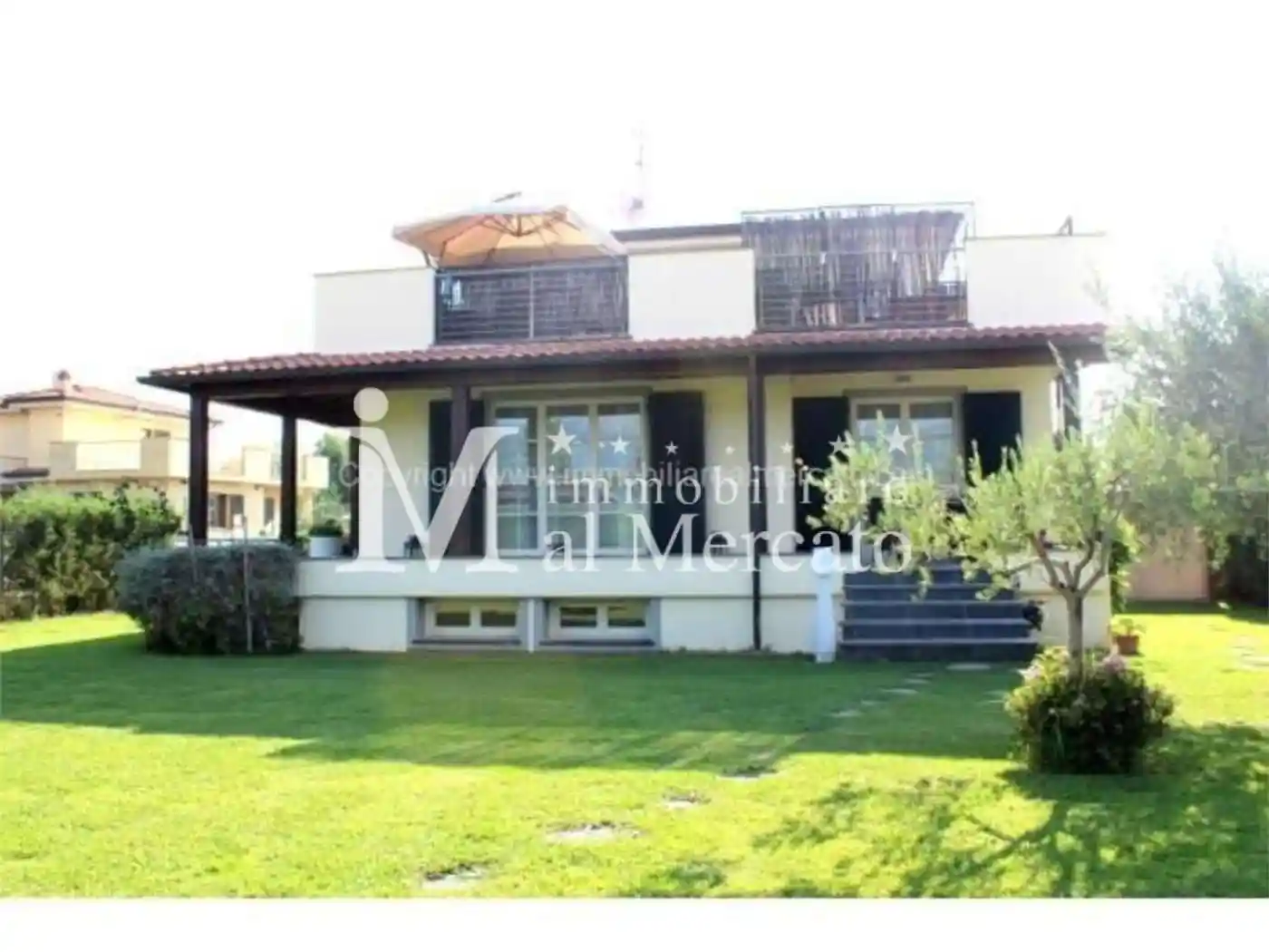 Villa in vendita a Camaiore