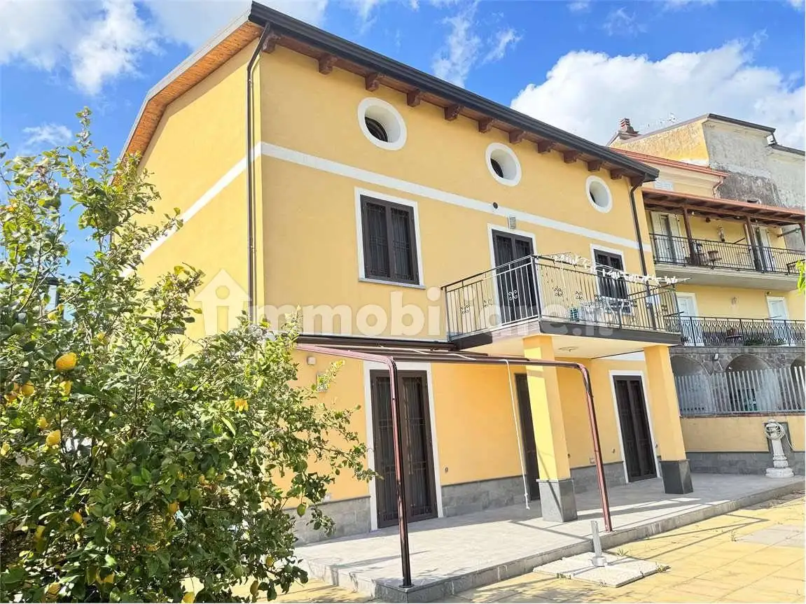 Villetta a schiera in vendita a Vallo della Lucania