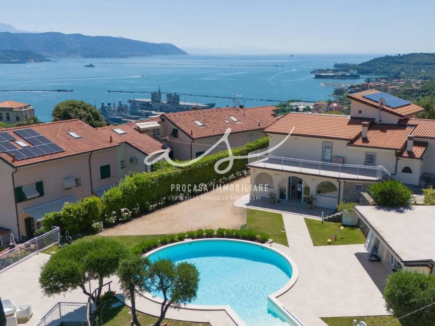 Villa in vendita a La Spezia