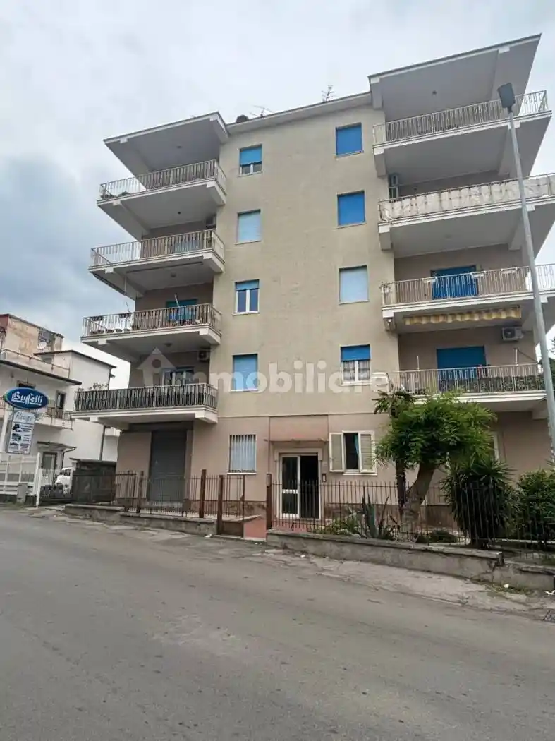 Palazzo - Edificio - foto 2