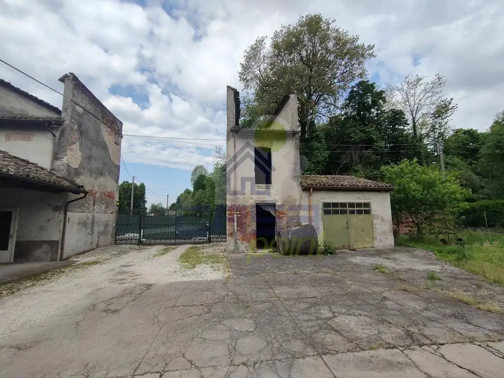 Terratetto unifamiliare via Torre Angiolini 1, Centro, Torre de' Picenardi - foto 4