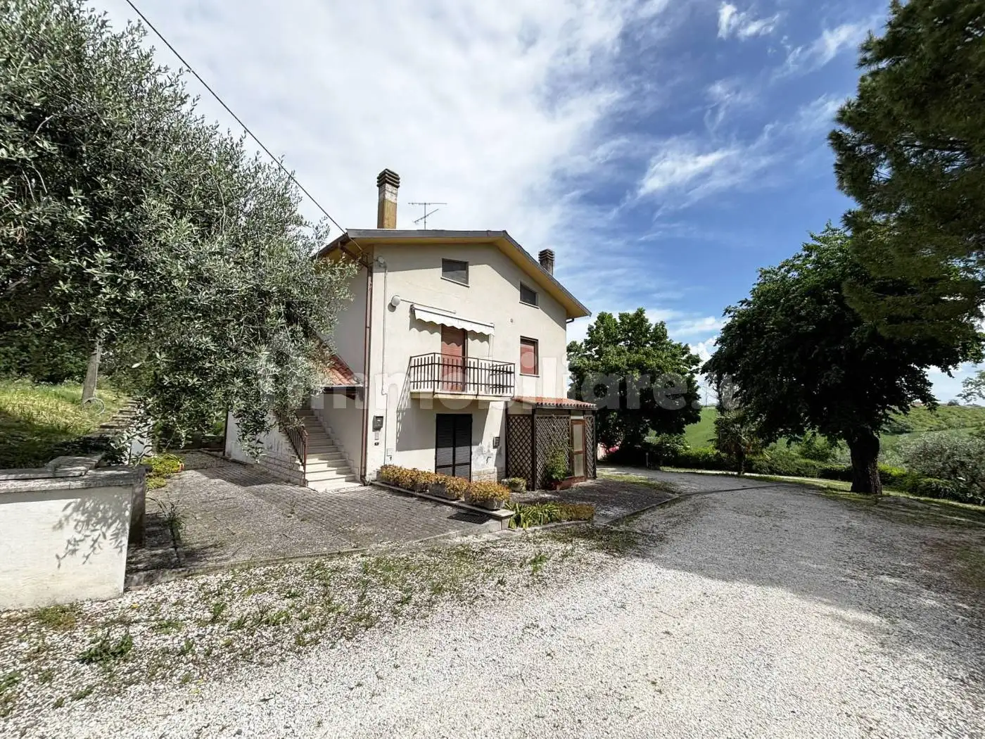 Casa indipendente in vendita a Ostra Vetere