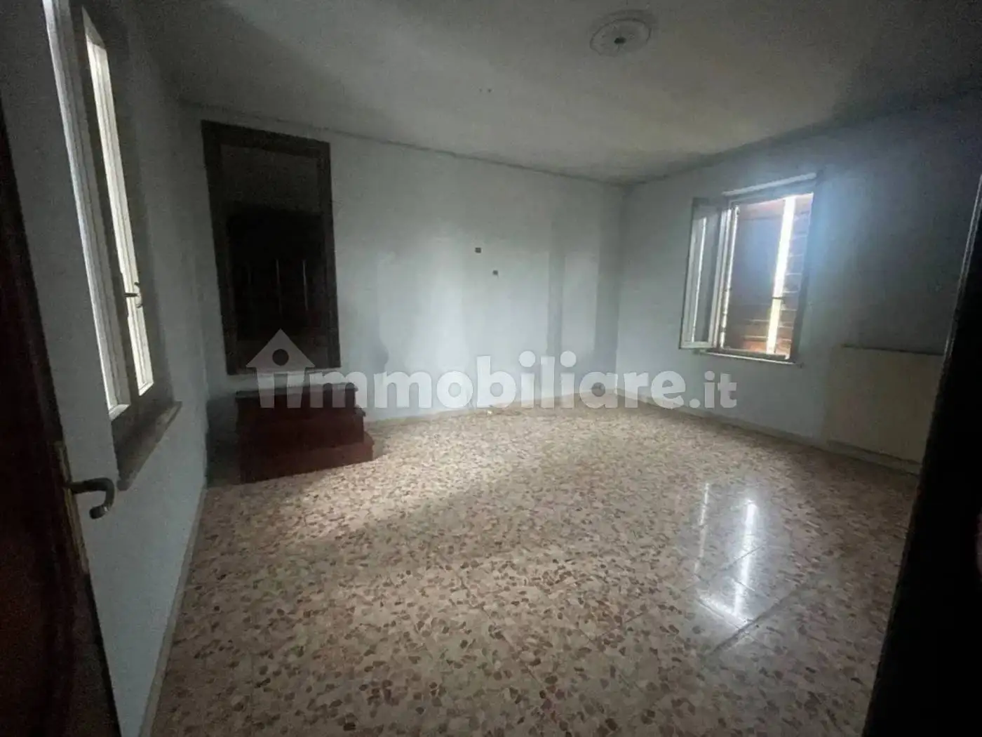 Appartamento via Giuseppe Garibaldi, Centro, Canneto sull'Oglio - foto 2