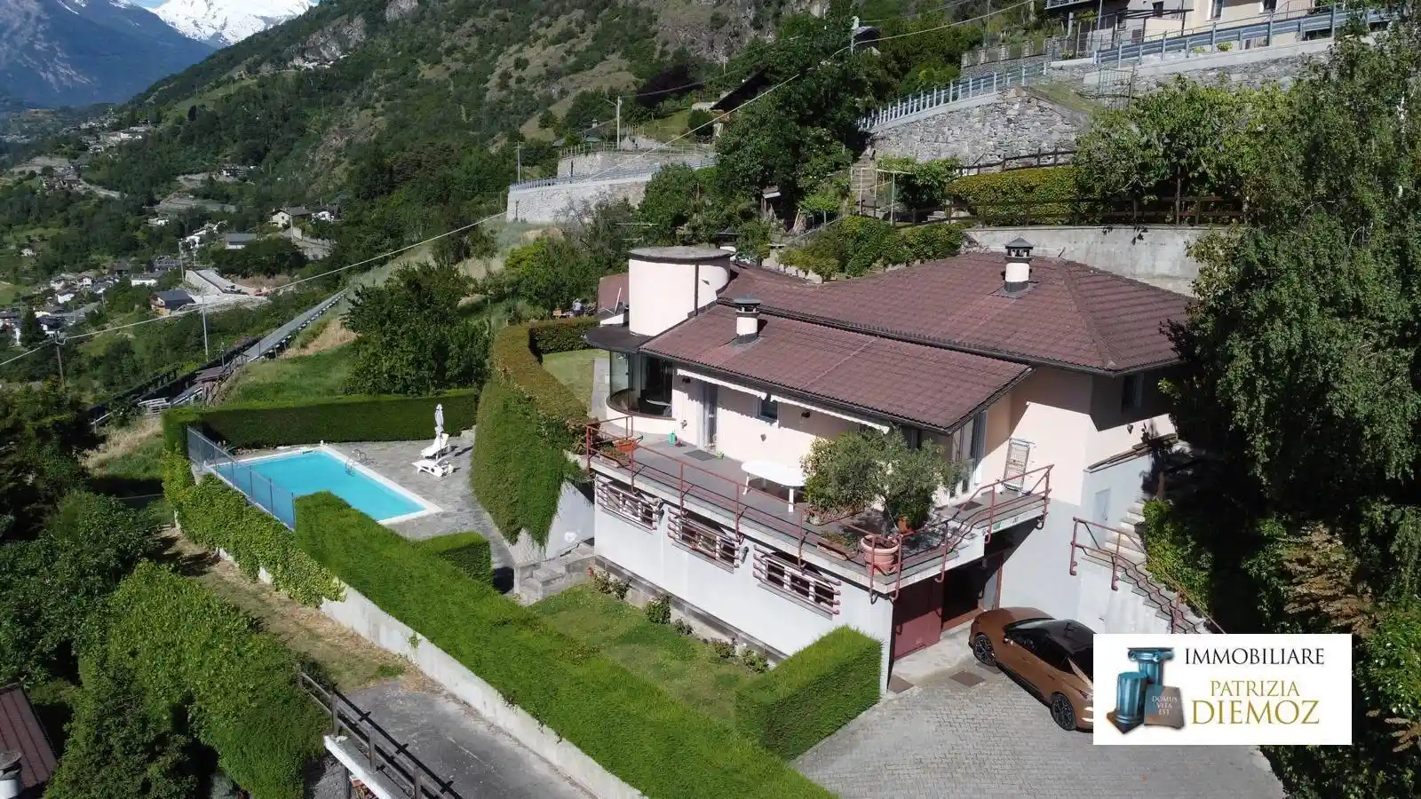 Villa in vendita a Aosta